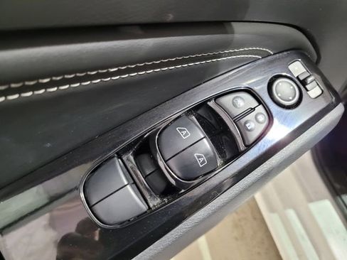 Used 2020 Nissan Altima 2.5 SV image 46