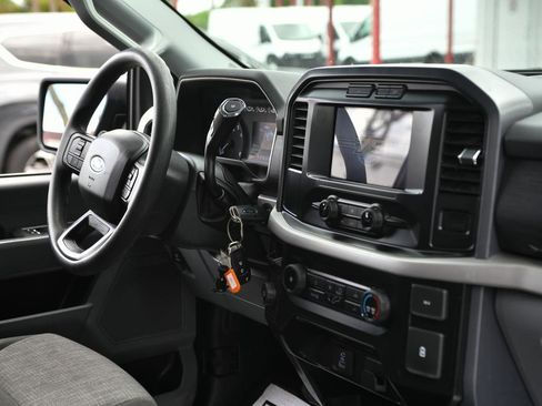 Used 2023 Ford F150 XLT image 17