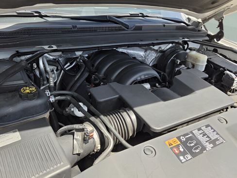 Used 2015 Chevrolet Tahoe LT RWD image 17