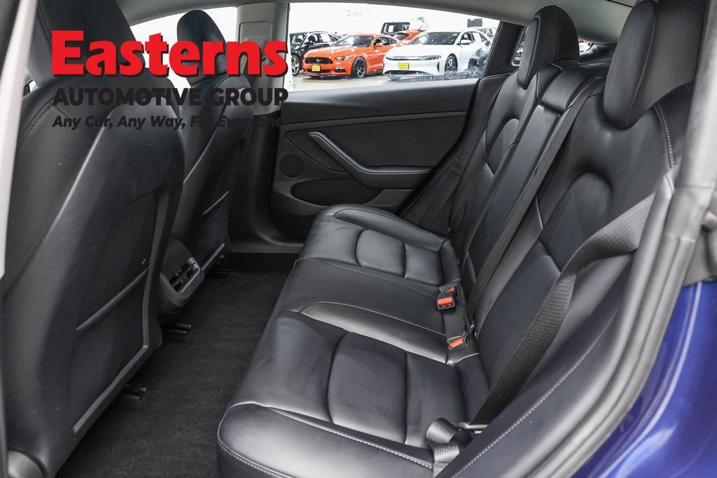 Used 2023 Tesla Model 3 Standard Range RWD image 18