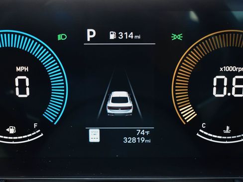 Used 2025 Hyundai Sonata SEL FWD image 7