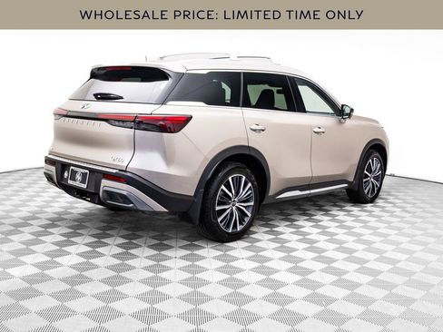 Used 2023 INFINITI QX60 Sensory w/ Vision Package AWD/4WD image 5