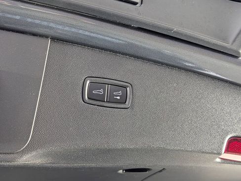 New 2026 Porsche Cayenne GTS image 18