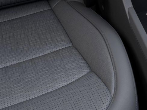 New 2026 Kia Niro FWD image 20