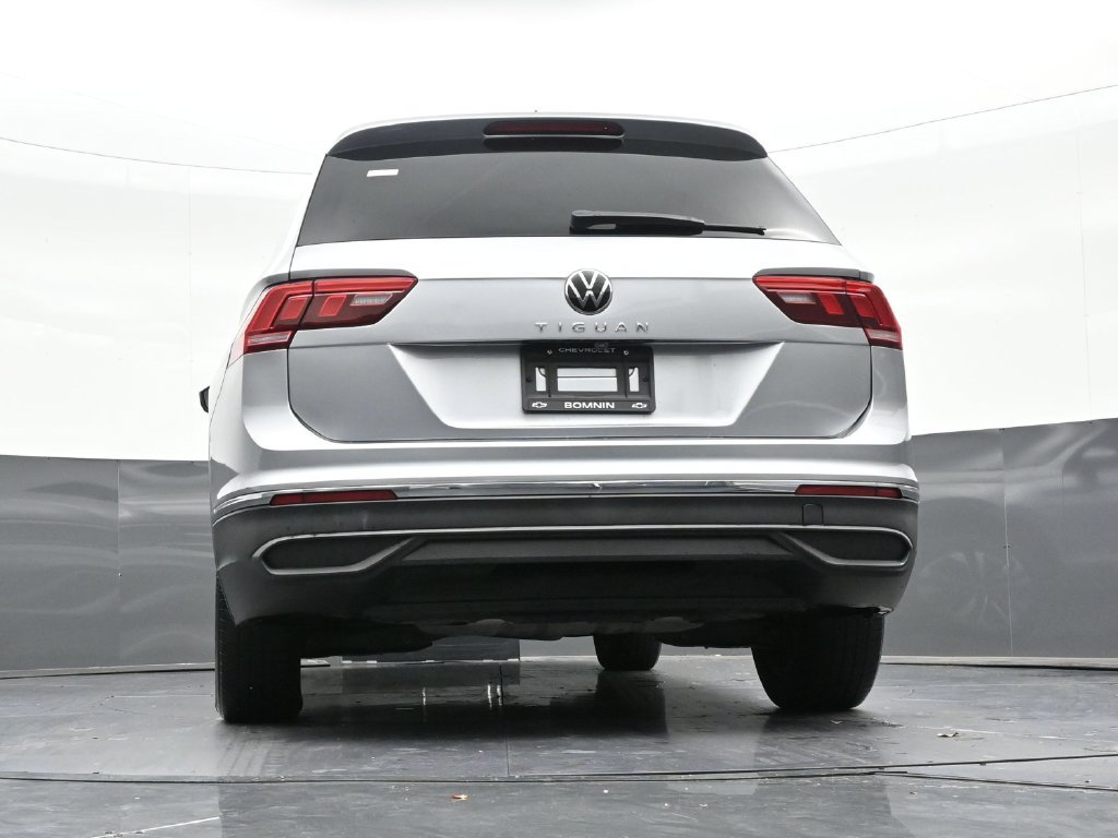 Used 2022 Volkswagen Tiguan S FWD image 26