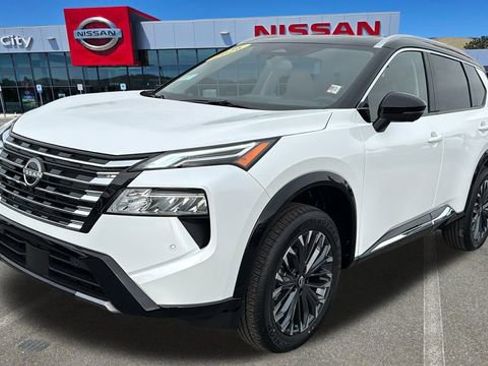 New 2026 Nissan Rogue Platinum w/ Platinum Premium Package image 7