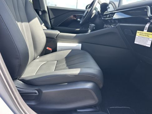 Certified 2025 Acura ADX FWD image 15