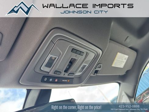 Used 2020 Chevrolet Silverado 1500 RST AWD/4WD image 14