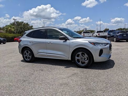 Certified 2023 Ford Escape ST-Line w/ Tech Pack #1 FWD image 2