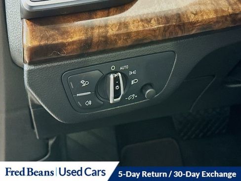 Used 2018 Audi Q5 2.0T Premium AWD/4WD image 12