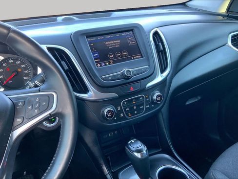Used 2020 Chevrolet Equinox LT FWD image 7