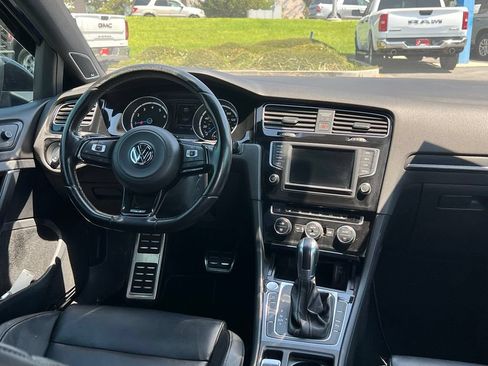 Used 2017 Volkswagen Golf R 4-Door AWD/4WD image 20