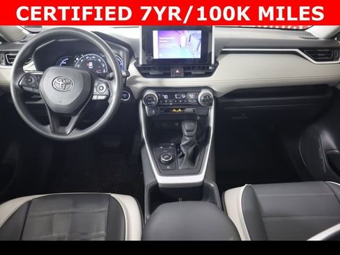 Used 2025 Toyota RAV4 XLE w/ Convenience Package AWD/4WD image 18