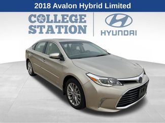 Used 2018 Toyota Avalon Limited video 1
