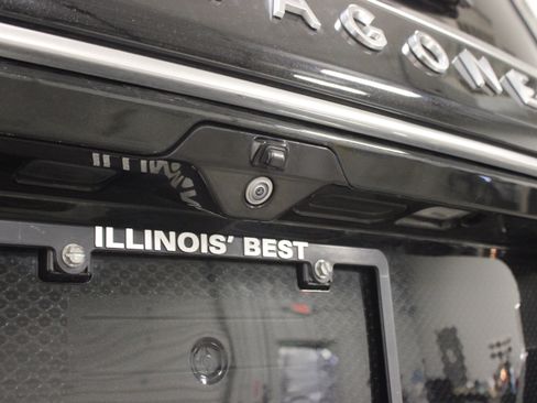 Used 2023 Jeep Grand Wagoneer Series II RWD image 13