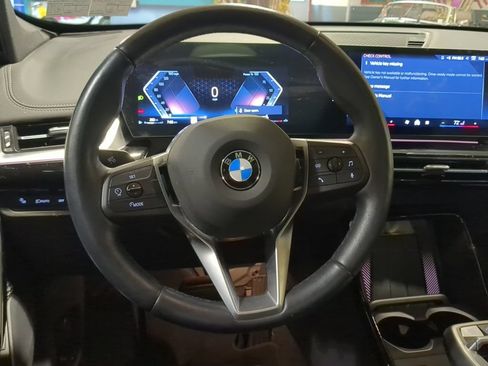 Used 2024 BMW X1 xDrive28i w/ Convenience Package AWD/4WD image 2