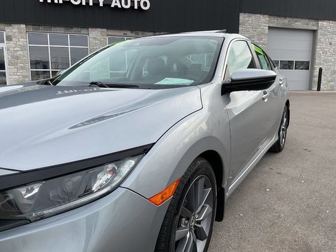 Used 2019 Honda Civic EX-L image 2