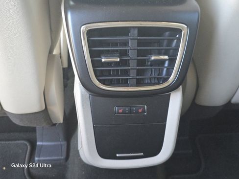 Used 2020 Lincoln Nautilus Reserve w/ Equipment Group 201A image 18