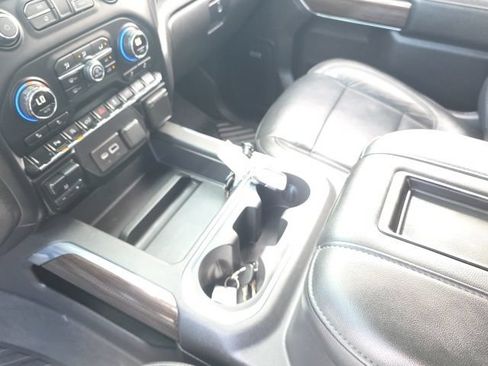 Used 2020 Chevrolet Silverado 1500 LT Trail Boss AWD/4WD image 22