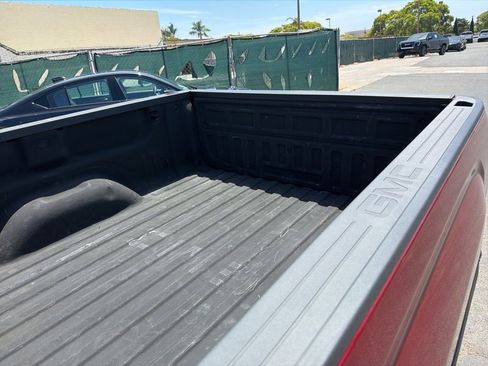 Used 2018 GMC Sierra 1500 SLT w/ Texas SLT Premium Package AWD/4WD image 15