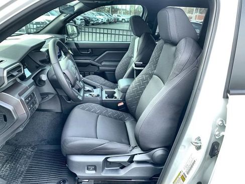 New 2026 Toyota Tacoma SR5 image 18