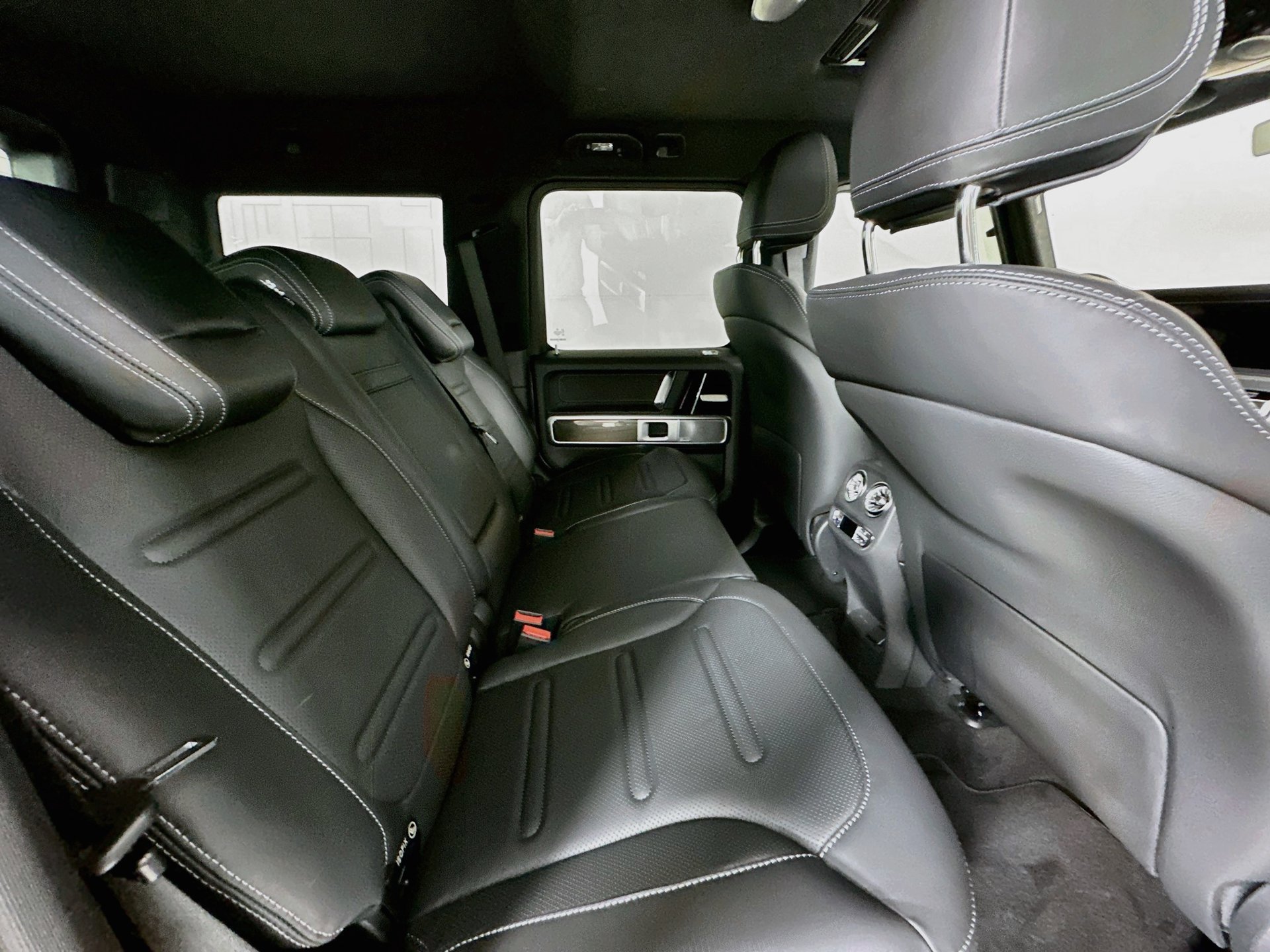 New 2027 Mercedes-Benz G 580 e image 30