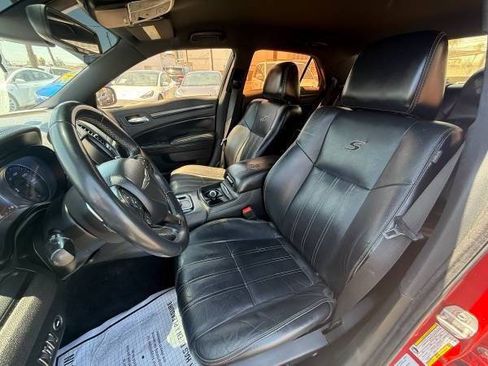 Used 2015 Chrysler 300 S RWD image 17