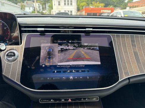 Certified 2025 Mercedes-Benz E 350 4MATIC Sedan image 29