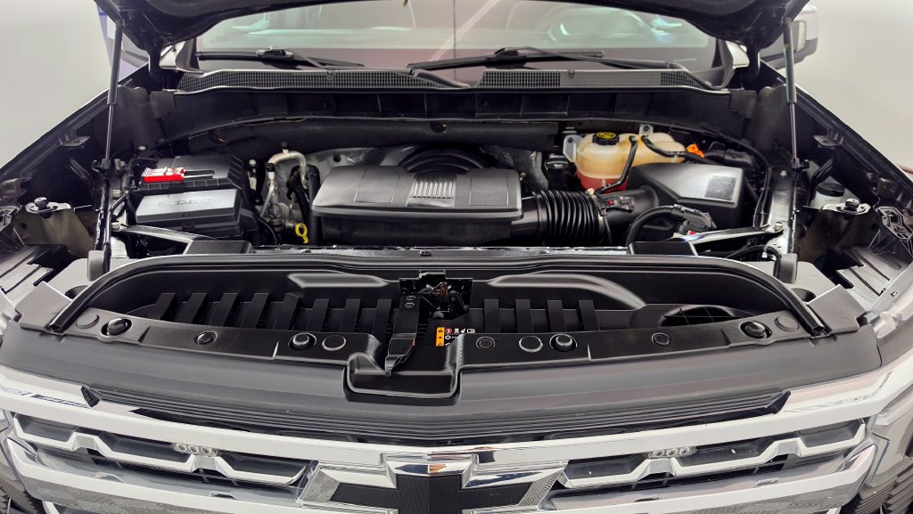 Used 2023 Chevrolet Silverado 1500 LTZ w/ LTZ Convenience Package II AWD/4WD image 6