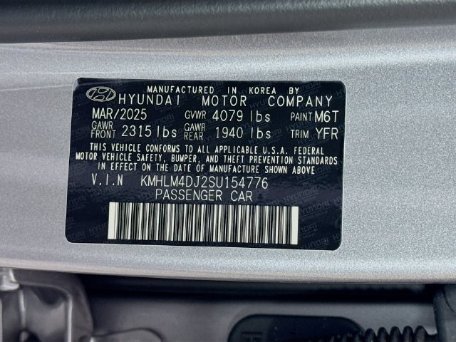 New 2025 Hyundai Elantra SEL FWD image 45