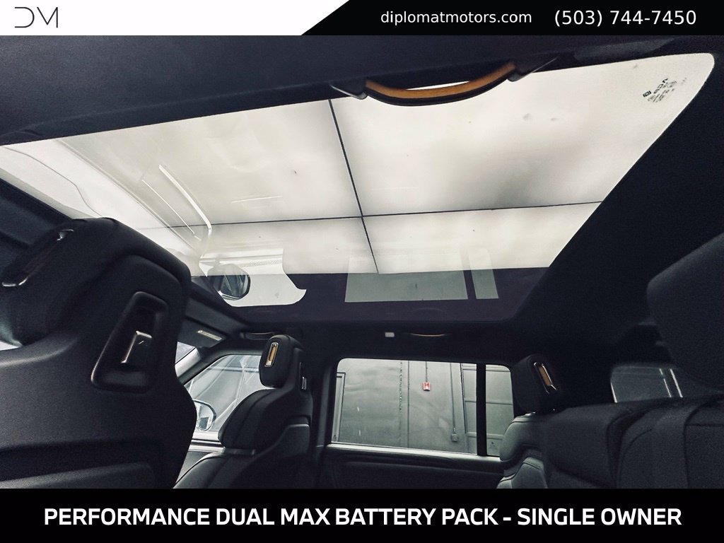 Used 2025 Rivian R1S Adventure Dual AWD/4WD image 28