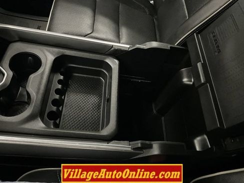 Used 2020 RAM 1500 Laramie w/ Sport Appearance Package AWD/4WD image 25