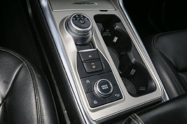 Used 2023 Ford Explorer XLT w/ Equipment Group 202A AWD/4WD image 27