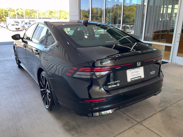 Used 2023 Honda Accord Touring image 21