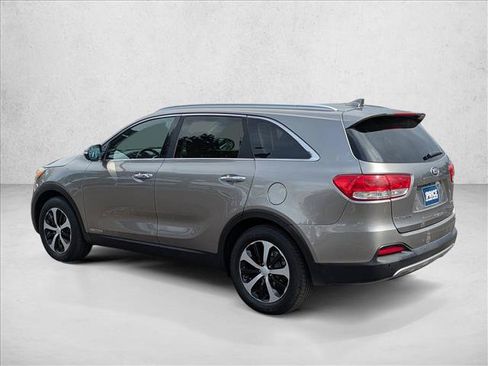 Used 2017 Kia Sorento EX AWD/4WD image 8