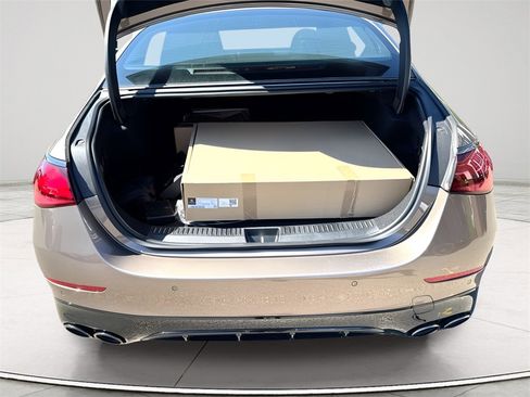 New 2026 Mercedes-Benz E 53 AMG e 4MATIC Sedan image 24