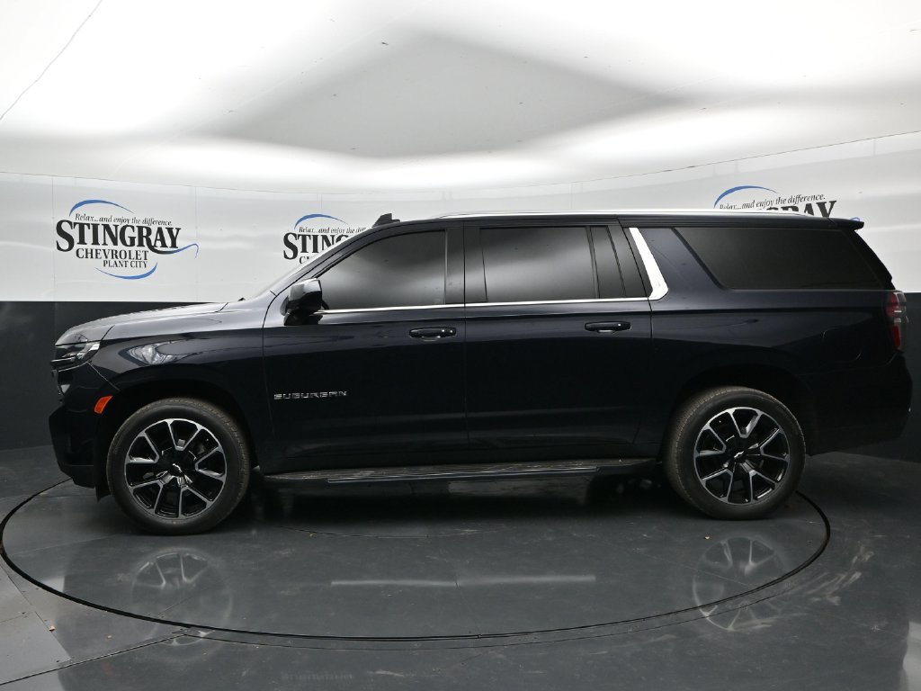Used 2021 Chevrolet Suburban LT w/ Rear Media and Nav Package RWD image 4
