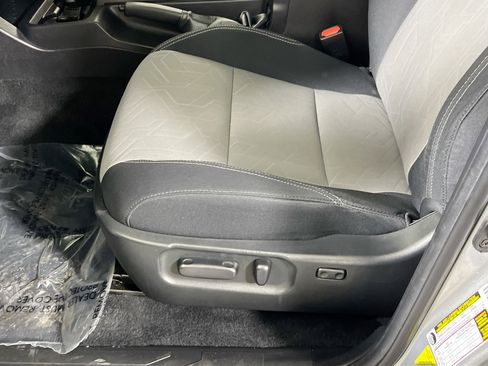 Used 2023 Toyota Tacoma TRD Off-Road image 18