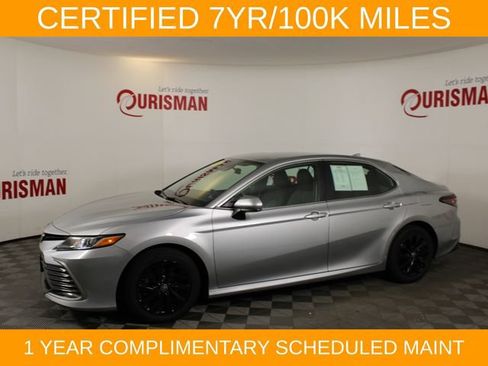 Used 2024 Toyota Camry LE FWD image 4