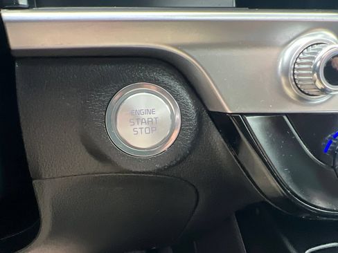 Certified 2024 Kia Telluride S w/ S Sunroof Package AWD/4WD image 55