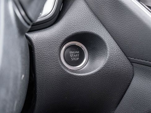 Used 2023 Toyota Corolla Cross LE AWD/4WD image 24