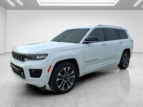 Used 2021 Jeep Grand Cherokee L Overland w/ Advanced Protech Group III AWD/4WD image 5