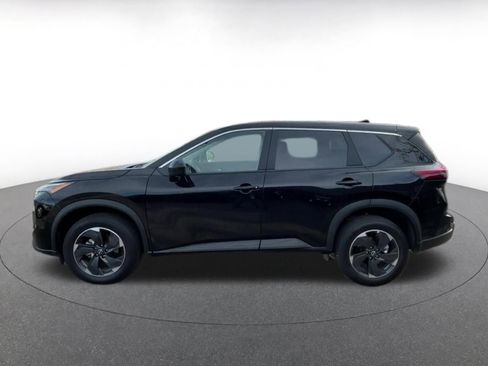 Used 2025 Nissan Rogue SV image 9
