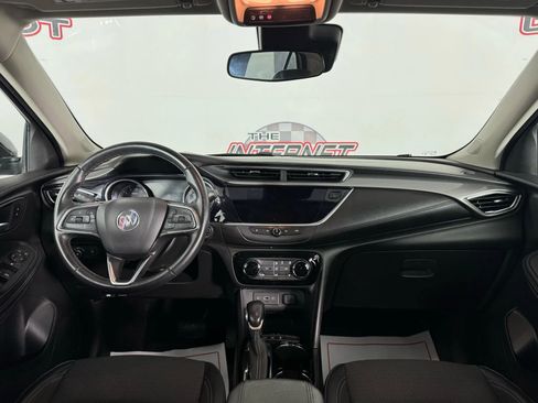 Used 2021 Buick Encore GX Preferred w/ Cold Weather Comfort Package image 11