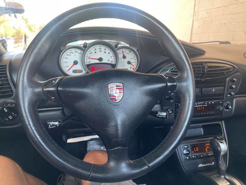 Used 2002 Porsche Boxster S image 12