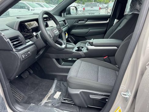 New 2027 GMC Terrain Elevation w/ Technology Package II AWD/4WD image 7