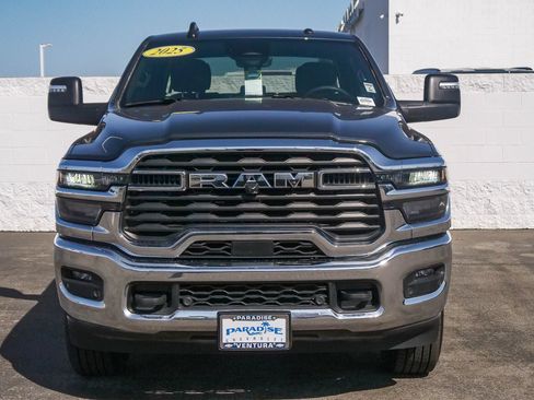 Used 2025 RAM 2500 Big Horn AWD/4WD image 2