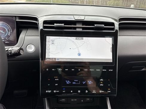 Used 2024 Hyundai Tucson Limited image 20