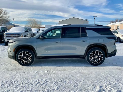 New 2026 Chevrolet Traverse High Country w/ LPO, Floor Liner Package image 2