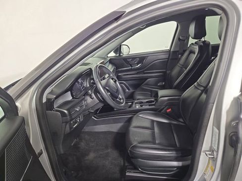 Used 2020 Lincoln Corsair FWD image 12